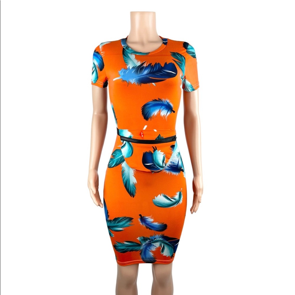 Go Your Own Way Feather Print Dress w/Matching Fanny Pack